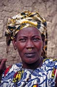 Local woman probably from Bozo tribe. Small village near Mopti. Mali.