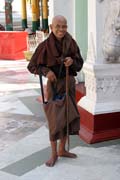 Monk, Shwedagon Paya, Yangon. Myanmar (Burma).