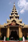 Shwedagon Paya, Yangon. Myanmar (Burma).