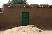Muddy houses are typical. Kofia village at Lake Chad. Cameroon.