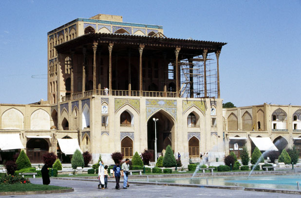 Ali Qapu palace at Emam Khomeini square. Esfahan. Iran.