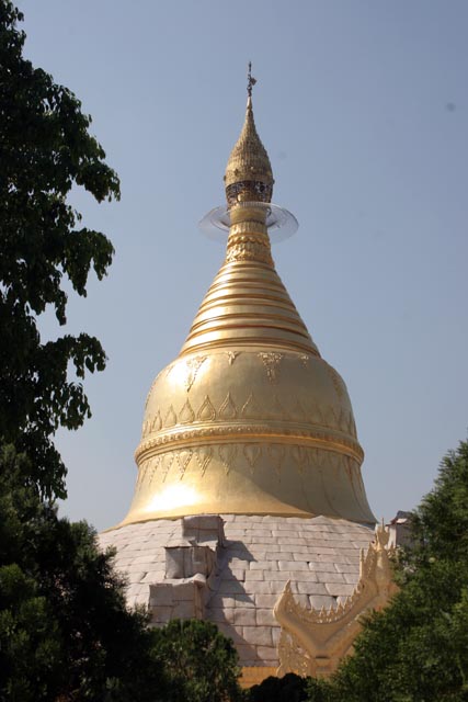 Maha Wizaya (Vijaya) Paya, Yangon. Myanmar (Burma).