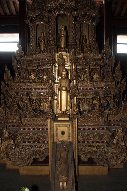 Nga Hpe Chaung (jumping cat) monastery, Inle Lake. Myanmar (Burma).