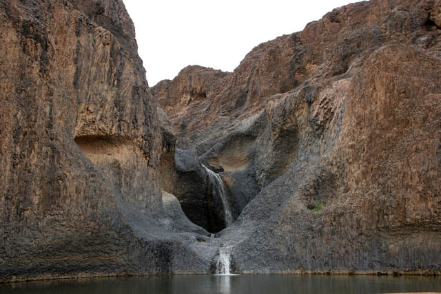 Small waterfall outside Timia oasis. Niger.