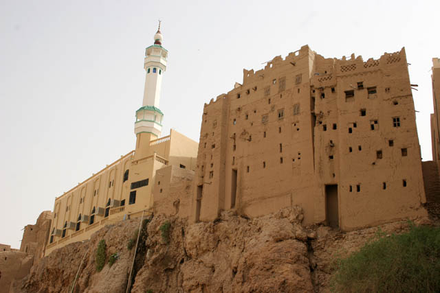 Mosque at (Al Hajjarayn) village Al Hajrayn at Wadi Do'an. Yemen.