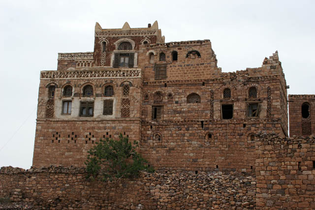Typical architecture of mountain villages. Mountain village (fortress) Kawkaban built on the top of Jebel Kawkaban mounatin (2800 meters). Yemen.