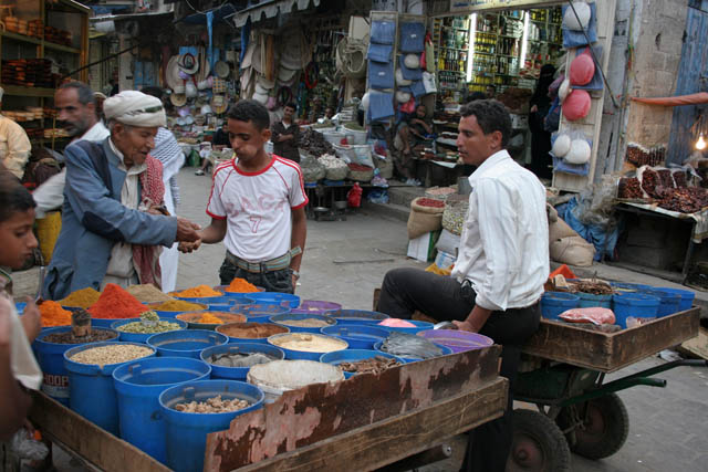Spice vendor. Market at center of Ta'izz city. Yemen.