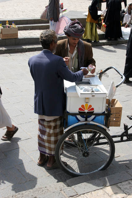 Ice-cream street vendor. Sana city. Yemen.