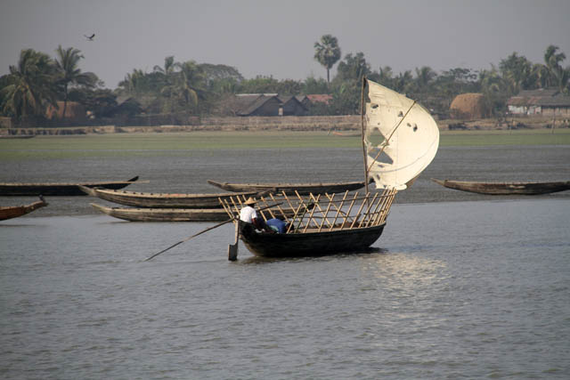 Fishermen, travel from Sittwe town to Mrauk U. Myanmar (Burma).