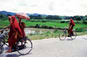 Monks. Around Hsipaw village. Myanmar (Burma).