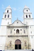 Catedral de la Concepcin from 16th century at square at Campeche city. Mexico.