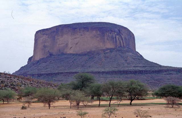 Mountain Hombori Tondo near Hombori village. Mali.